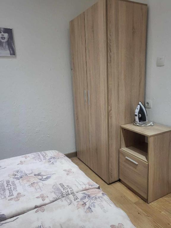 Стаи За Гости Лилия Hisarya Luaran gambar